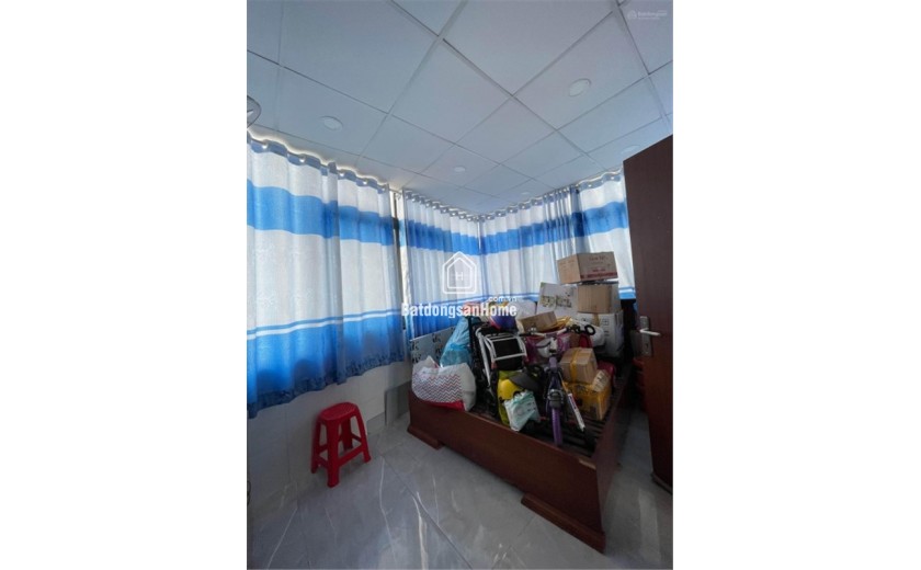 HÀNG HÓT Q7 - 4tầng HXH - nhỉnh 5tỷ - Sổ nở hậu - TÂN HƯNG