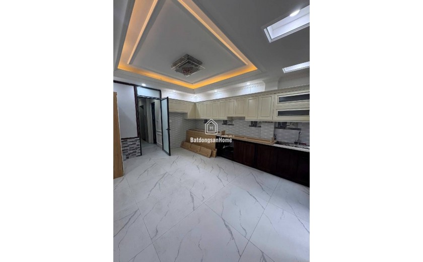 Siêu hiếm BÁN GẤP GẤP PHÂN LÔ, LÔ GÓC nhà 7 tầng thang máy – gara ô tô – kinh doanh VÔ ĐỊCH