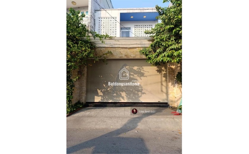 Bán nhà 1 trệt 1 lầu Nguyễn Văn Lượng đang kinh doanh quán CF - (5,5mx16m) + hẻm xe hơi thông