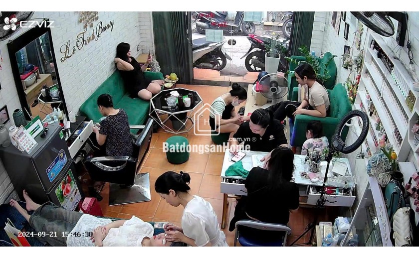 QUẬN ĐỐNG ĐA SANG NHƯỢNG TIỆM MÓNG MI GỘI GÍA CHỈ 1XTR