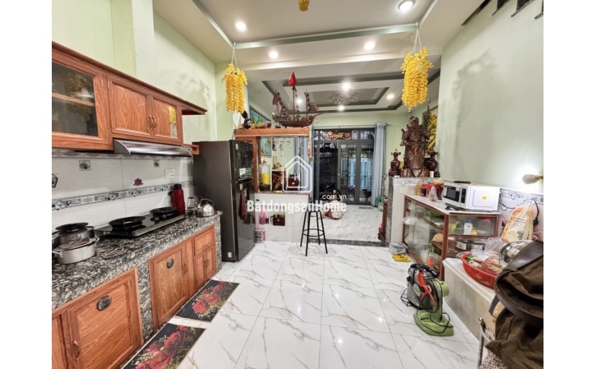 Bán nhà đường số 8, Phường Linh Xuân, Thủ Đức, TP HCM. DT  50m2, 3 tầng, 3PN, SH, 4.95 tỷ.