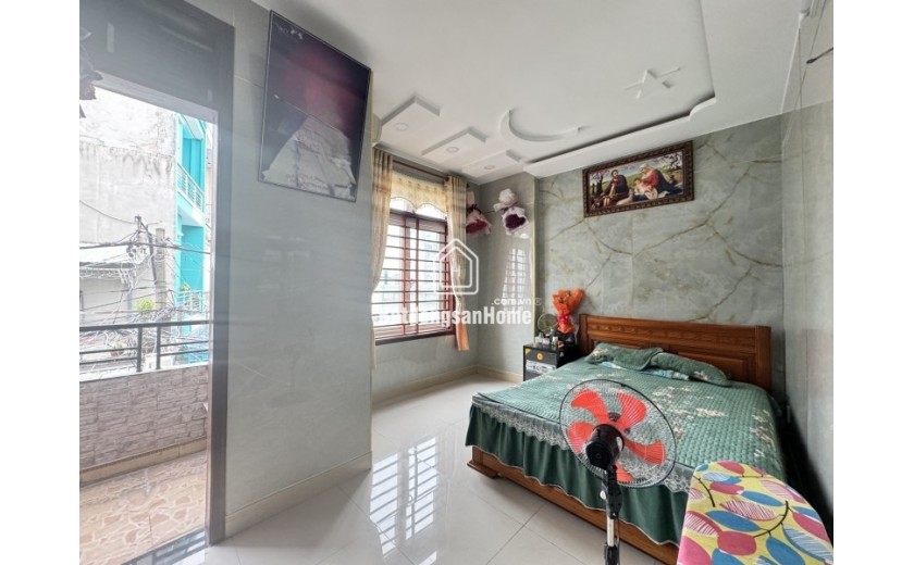 Bán nhà đường số 8, Phường Linh Xuân, Thủ Đức, TP HCM. DT  50m2, 3 tầng, 3PN, SH, 4.95 tỷ.