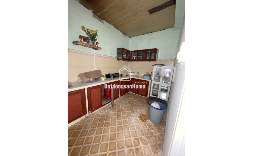 Bán đất kiệt ô tô Bùi Tá Hán, 106m2 ngang đẹp, tặng nhà cấp 4, giá 5,15 tỷ