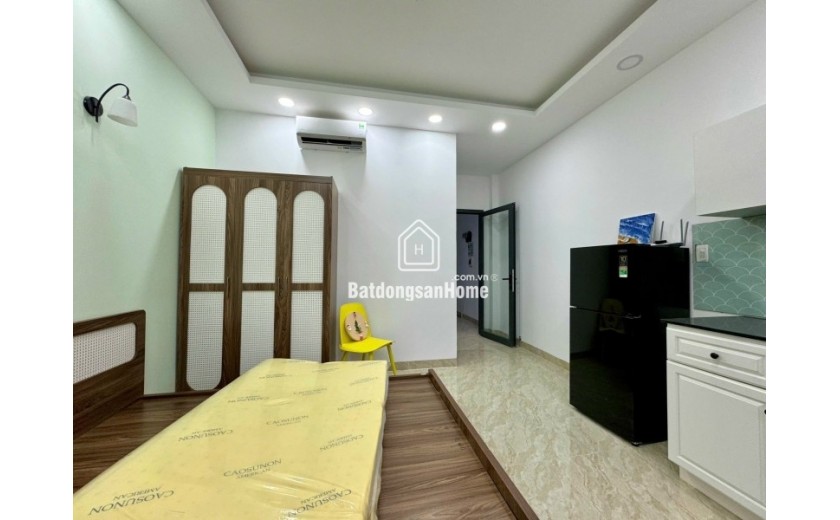 Bán nhà hẻm Phạm Văn Đồng, Thủ Đức, TP HCM. DT 74m2, 4 tầng, 4PN. Giá  8.8 tỷ, SHR. 0933125879