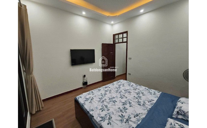 PHÂN LÔ QUAN CHỨC - SH QUAY ĐẦU - MẶT TIỀN KHỦNG - HAI THOÁNG TRƯỚC SAU