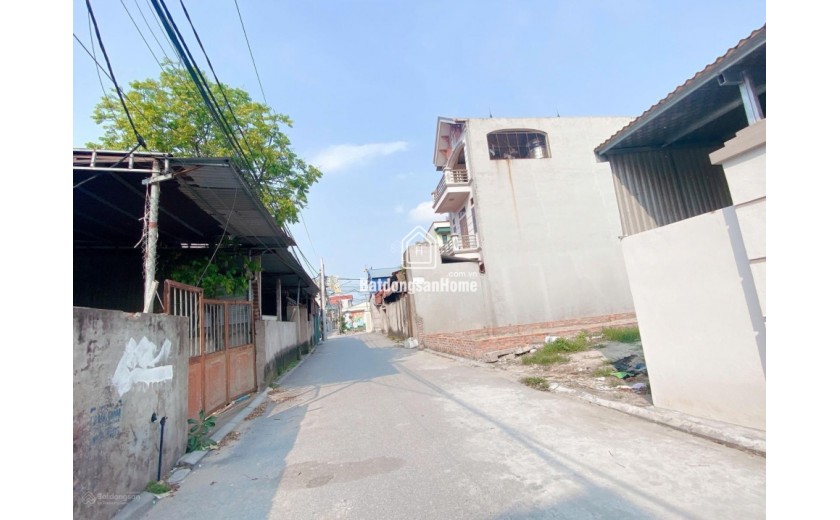 Bán 126m2 đất Lỗ Giao nằm trong lõi KĐT đa mục tiêu - 2 mặt tiền