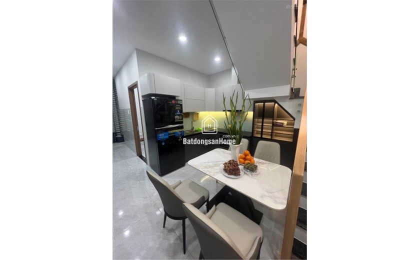 Nhỉnh 6tỷ - Nhà 2tầng MT đường số - chợ Tân Quy - Tân Hưng - tặng full nội thất . Sổ chuẩn