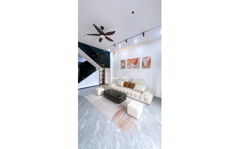 Nhà 2 tầng Bàu Cầu 11 Hoà Xuân, 90m2, 3PN, đường 5.5m, giá 6.1 tỷ