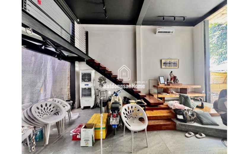 Bán nhà đường số 47 Hiệp Bình Chánh, Thủ Đức, TP HCM. DT 210m2, 4 Tầng - Giá 16.9 Tỷ - SHR: 0933125879