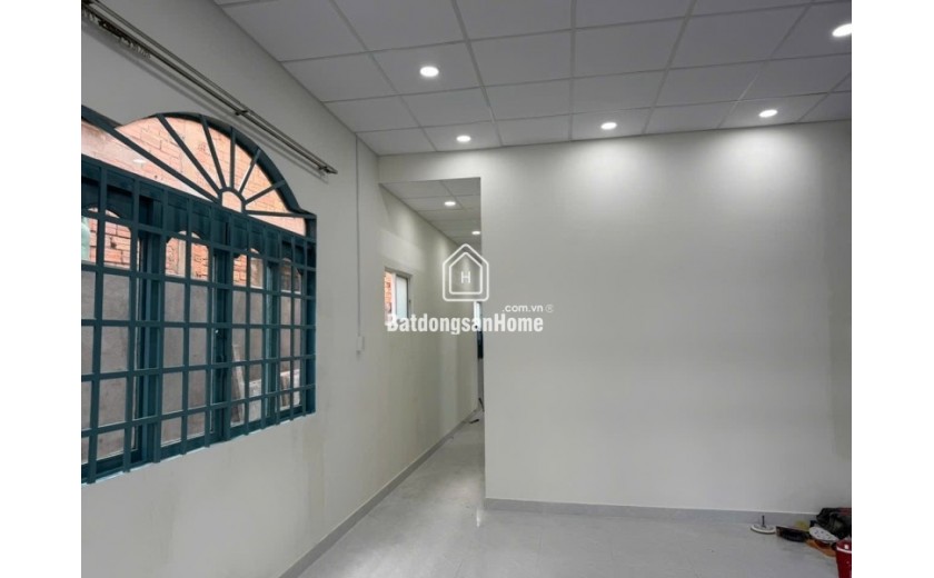 Bán nhà đường số 11, Linh Trung,Thủ Đức, TP HCM. DT 88m2, cấp 4, sổ hồng.  Giá 5.95  tỷ, 2PN - 0933125879