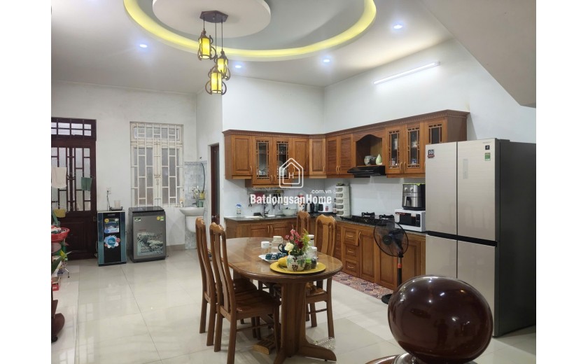 Bán nhà mặt tiền Hồ Phi Tích, Hòa Xuân 100m2, nhà 2.5 tầng đối diện công viên, giá 8.6 tỷ