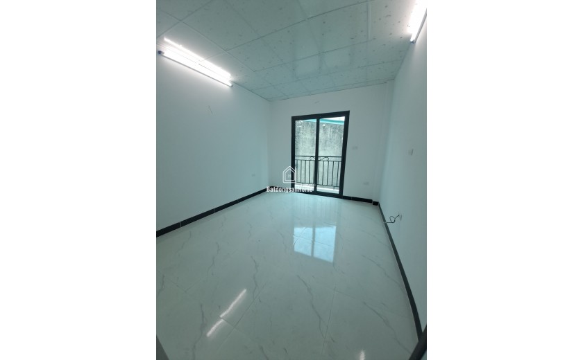 Bán nhà Vĩnh Ninh Thanh Trì – 52m² – 2 tầng – 2 phòng ngủ – giá 5,1 tỷ