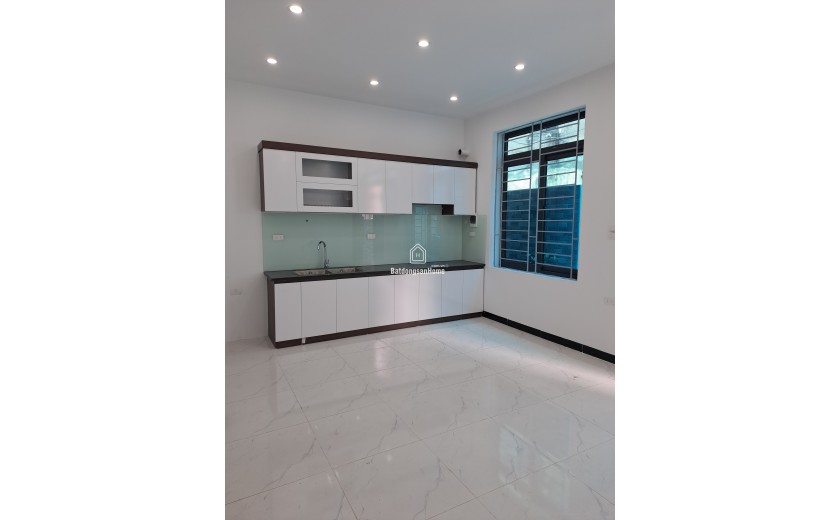 Bán nhà Vĩnh Ninh Thanh Trì – 52m² – 2 tầng – 2 phòng ngủ – giá 5,1 tỷ