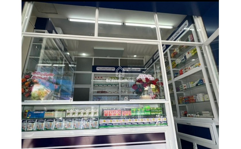 Sang nhượng nhà thuốc đường Huỳnh Tấn Phát – Nhà Bè