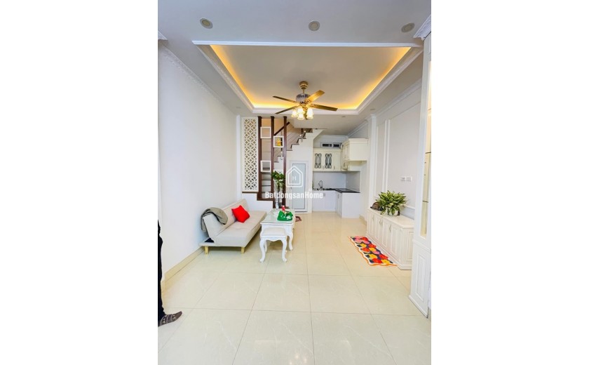 BÁN NHÀ MỚI ĐẸP – TRUNG TÂM QUẬN THANH XUÂN – GẦN Ô TÔ – KHU DÂN TRÍ CAO