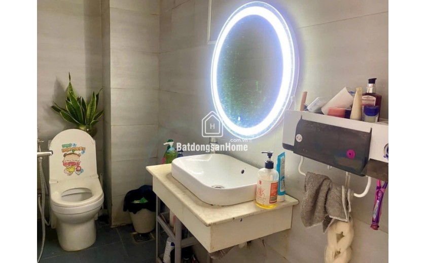 Bán nhà đường số 12, Phường Hiệp Bình Phước, Thủ Đức, TP HCM. DT 76m2, 3 tầng, 3PN - Sổ Hồng. Giá  6.75  tỷ.