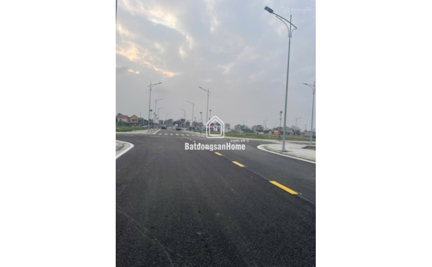 ĐẤT THÔN NGỌC LÂM (QUỲNH NGỌC) GẦN CHỢ, TRUNG TÂM XÃ GIÁ 1 TỶ 5XX