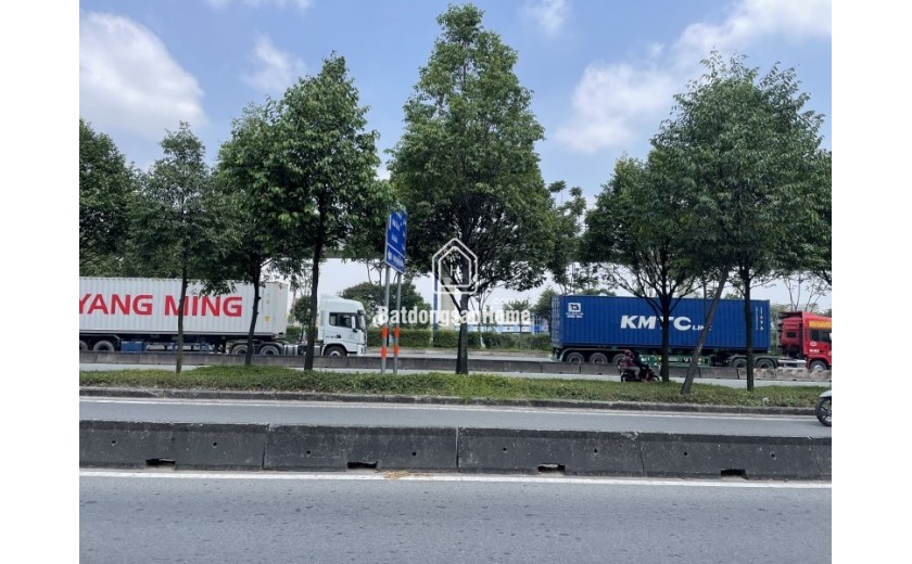 Bán nhà đường  Trương Văn Thành, Phường Hiệp Phú,  Q9, Thủ Đức, TP HCM. DT 80m2. Giá  6.85  tỷ.