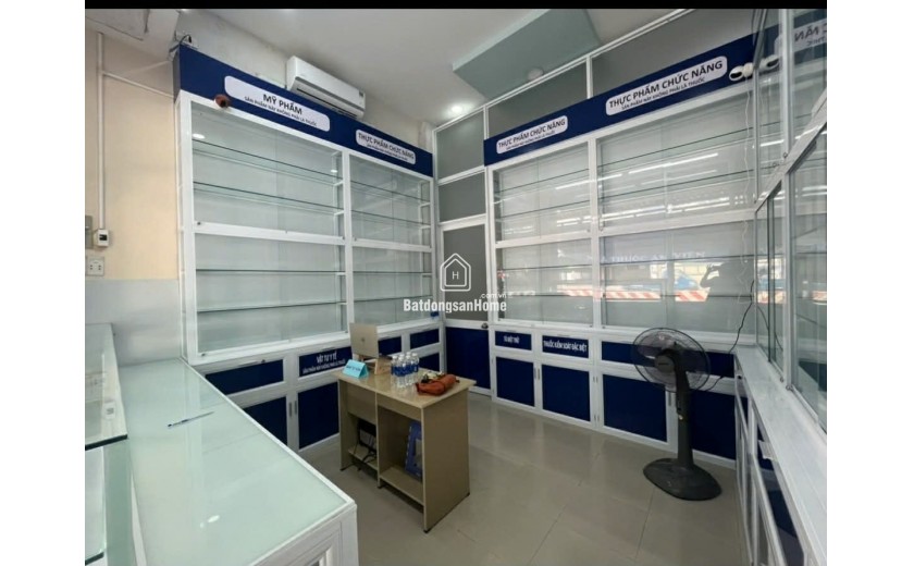 Sang nhượng nhà thuốc đường Huỳnh Tấn Phát – Nhà Bè