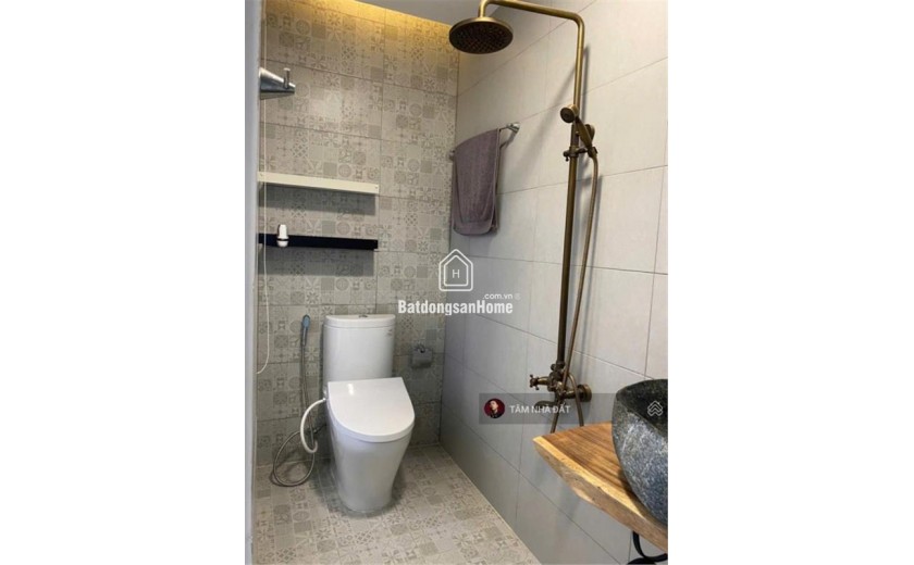 SÁT MẶT TIỀN ĐƯỜNG NGUYỄN OANH - HẺM NHỰA 12M - BÁN NHÀ 2,5 LẦU (4X17M) 3 PHÒNG NGỦ LH 0933523239