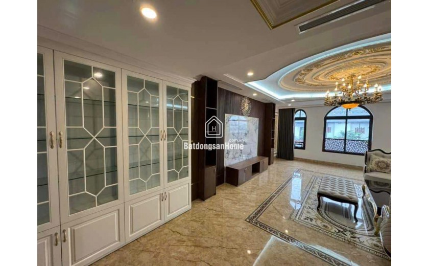 Rẻ nhất KV Đàm Quang Trung!95M,MT 5.5M,sát mặt phố,ô tô tránh,KD,giá đầu tư nhỉnh 20 tỷ