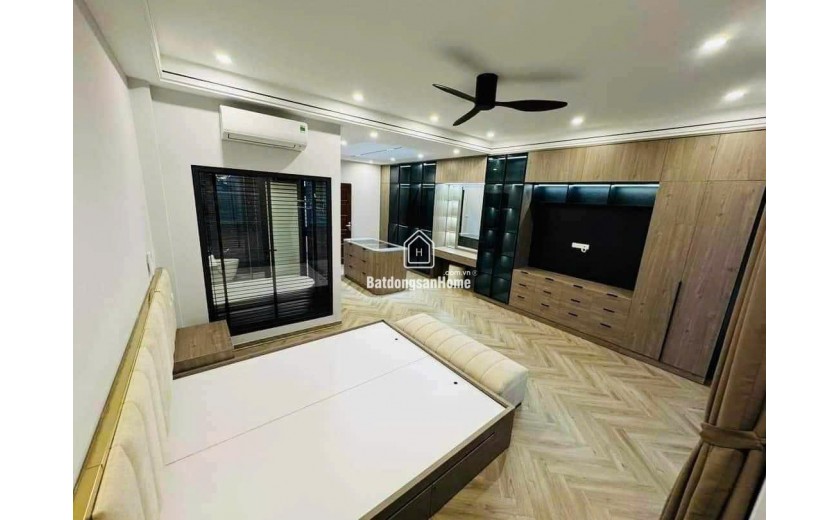 Rẻ nhất KV Đàm Quang Trung!95M,MT 5.5M,sát mặt phố,ô tô tránh,KD,giá đầu tư nhỉnh 20 tỷ