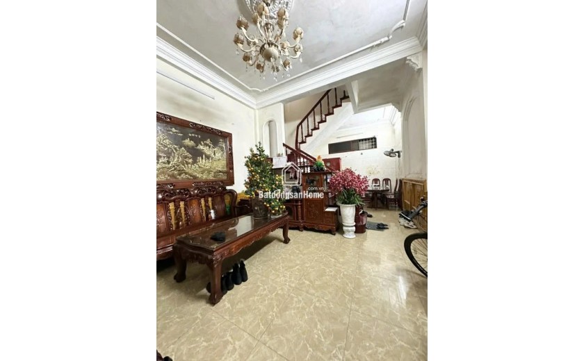 NHÀ DÂN XÂY  - LÕI ĐỐNG ĐA - TRƯỚC NHÀ 3M - MẶT TIỀN ĐẸP, PHỐ YÊN LÃNG 47m2 x MT 4m x GIÁ 13,8 TỶ