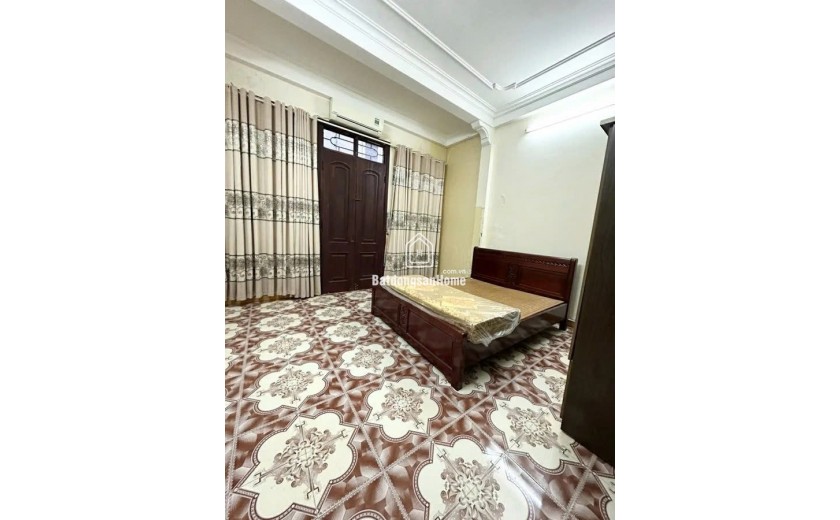 NHÀ DÂN XÂY  - LÕI ĐỐNG ĐA - TRƯỚC NHÀ 3M - MẶT TIỀN ĐẸP, PHỐ YÊN LÃNG 47m2 x MT 4m x GIÁ 13,8 TỶ