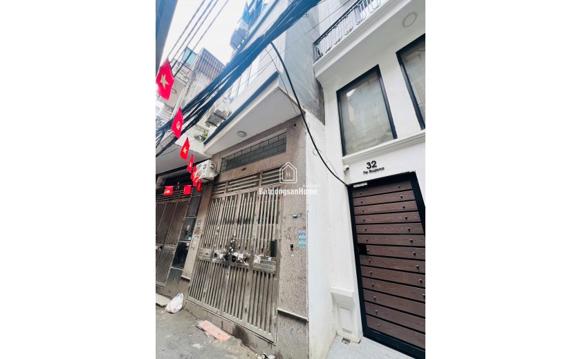 Bán nhà Cầu Giấy gần Đại học Thương Mại, Quốc Gia, Sư Phạm 40m2 hơn 7 đồng