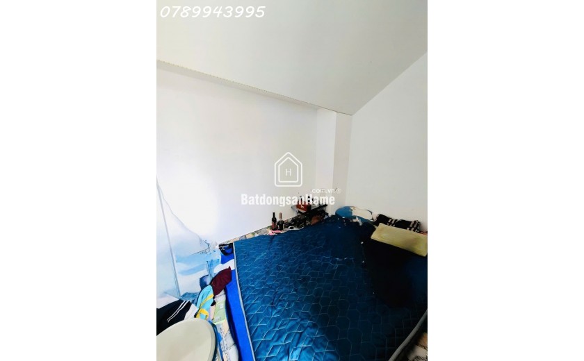 Quận 10 - CMT8 - Hẻm Trước Nhà 3M - 28M- 2PN - Nhỉnh 3 Tỷ