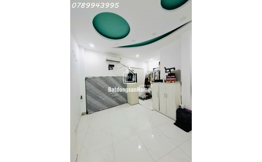 Bán nhà  quận 3 Cách Mạng Thán 8 hẻm gần 3m, 30m ngang 4.5m, giá chỉ 3 tỷ9