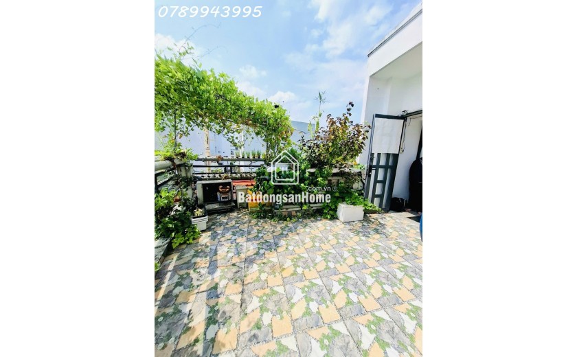 Bán nhà  quận 3 Cách Mạng Thán 8 hẻm gần 3m, 30m ngang 4.5m, giá chỉ 3 tỷ9