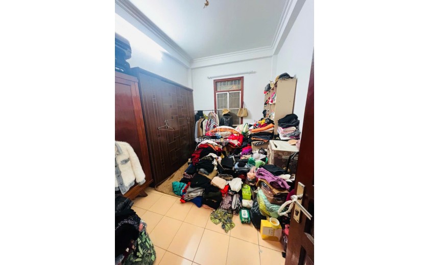 CẦN THANH KHOẢN GẤP, TOÀ NHÀ 4 TẦNG MẶT PHỐ VƯƠNG THỪA VŨ