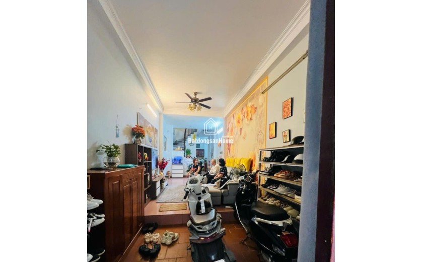 CẦN THANH KHOẢN GẤP, TOÀ NHÀ 4 TẦNG MẶT PHỐ VƯƠNG THỪA VŨ