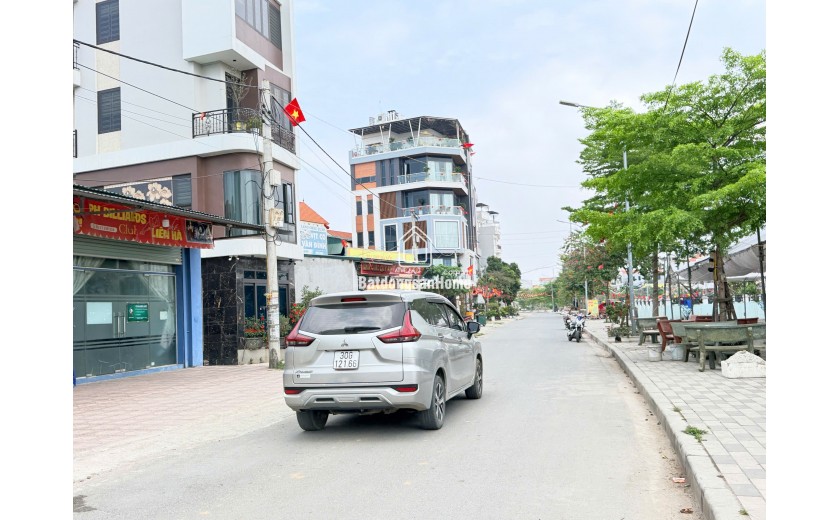 60m đất đường thông tứ tung, ngay vườn hoa, Liên Hà - Ô Diên - Hà Nội