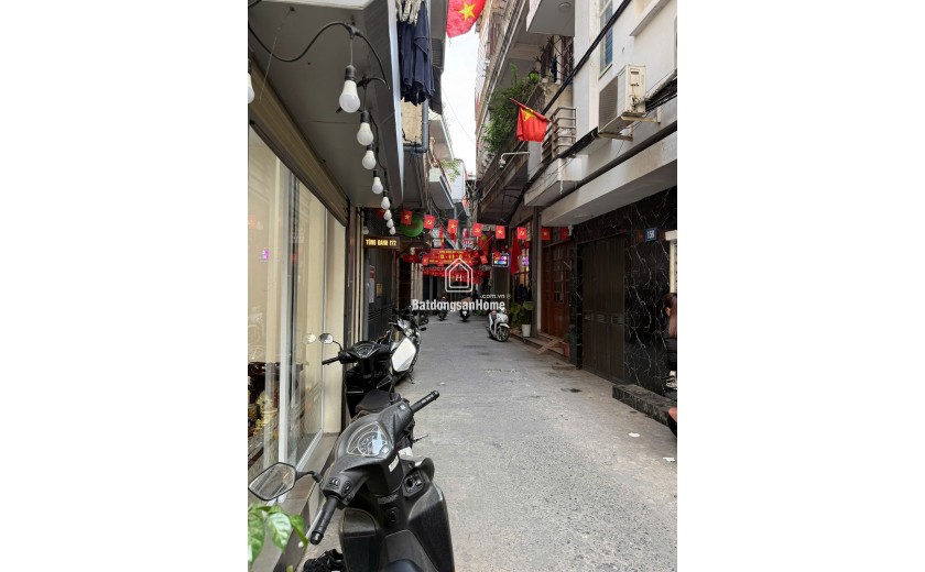 Nhà đẹp 6.X  tỷ Trần Khát Trân Hai Bà Trưng 42m nhà 5 tầng 3 ngủ (Pháp lý chuẩn)