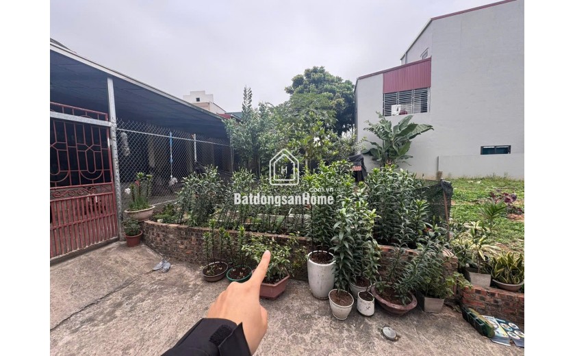 CẦN B.ÁN GẤP 75M SIÊU RẺ Ô TÔ ĐỖ CỬA TẠI THỌ AN _ LIÊN MINH _ HÀ NỘI.