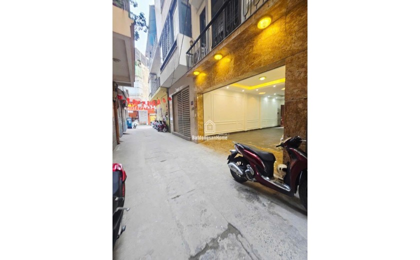 PHÂN LÔ, Ô TÔ, THANG MÁY NGUYỄN KHÁNH TOÀN 50M 7 TẦNG MẶT TIỀN 4,6M 22 TỶ