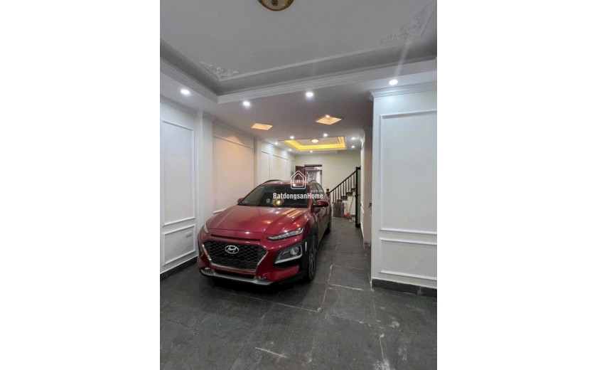 PHÂN LÔ, Ô TÔ, THANG MÁY NGUYỄN KHÁNH TOÀN 50M 7 TẦNG MẶT TIỀN 4,6M 22 TỶ