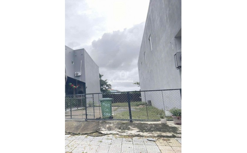 MT Võ Nguyên Giáp 188m2 ngang 7.5m view biển, giảm 2 tỷ còn 43 tỷ