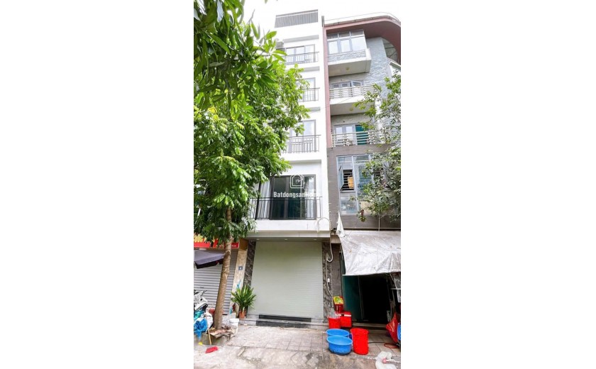 PHÂN LÔ VĂN LA – 6 TẦNG THANG MÁY – FULL NỘI THẤT – DÒNG TIỀN TỐT