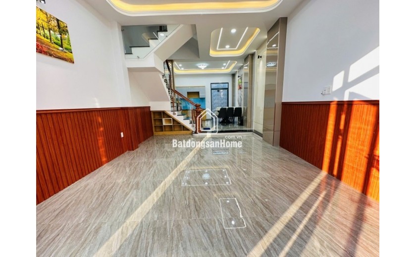 Bán nhà Lã Xuân Oai, Long Trường, Q9, Thủ Đức, TP HCM. DT 54m2, 4 tầng, SHR - Giá  6.7 tỷ