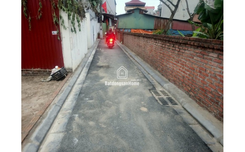 Bán 54.4m2 đất Thuỵ Lâm ngay gần Vin - ô tô vào đất