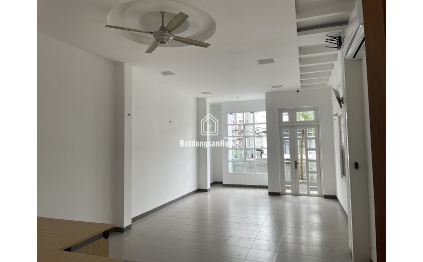 Bán nhà Nguyễn Trãi 157m2 3 tầng phố kinh doanh trung tâm Hải Châu giá 26 tỷ