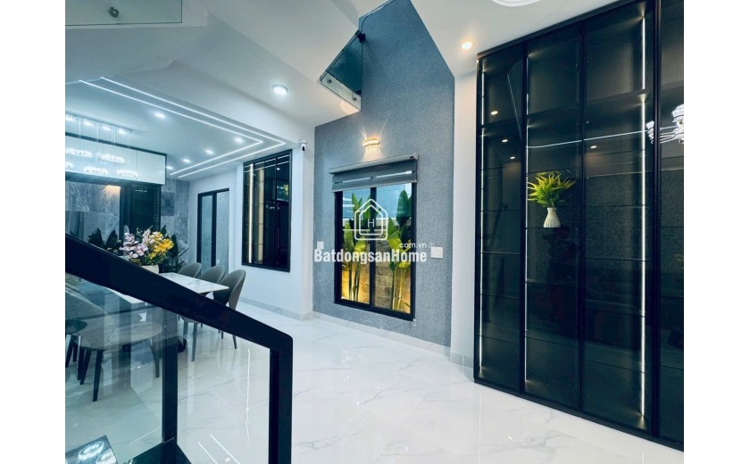 Bán nhà Tô Hiệu 115m2 kiệt ô tô vào sân nhà 3 mê tân cổ điển giá 7.1 tỷ