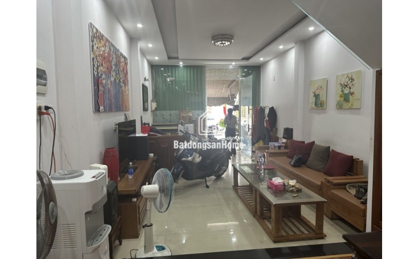 Nhà mặt tiền Bùi Thị Xuân, Sơn Trà, 64m2, giá 9,7 tỷ, gần biển