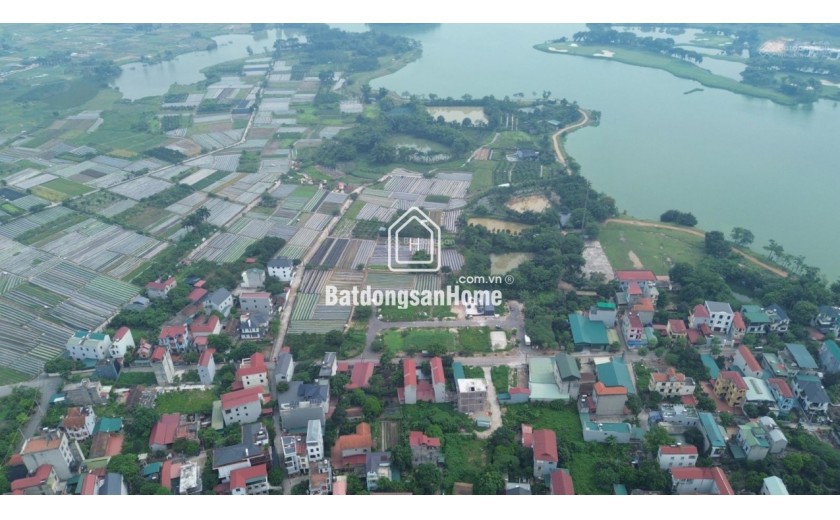 Bán đất đấu giá X4 xóm đầm Vân Nội - Vị trí đắc địa