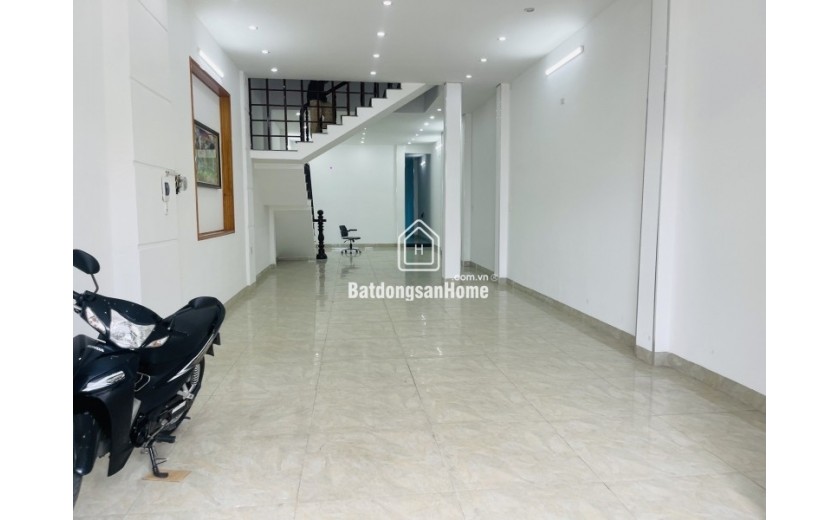 Mặt tiền Lê Văn Hiến 155,2m2 nhà 2 tầng kinh doanh tốt giá 13,5 tỷ