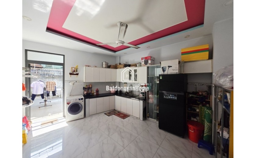 Bán nhà đường Ngô Chí Quốc, Bình Chiểu, Thủ Đức, TP HCM. DT 86m2, 3 tầng. Giá 6,05 tỷ, SHR - 0933125879