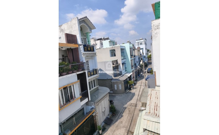 Bán nhà 3 tầng đường số 16 Linh Trung, Thủ Đức, TP HCM. DT  74m2, 4PN, SH, 9.2 tỷ - 0933125879